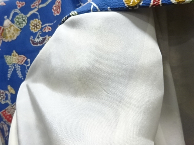  扇に草花模様小紋着物